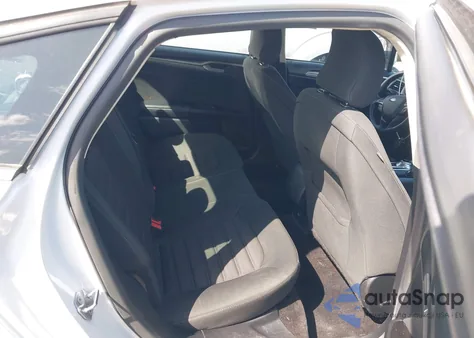 2017 Ford Fusion Se z USA, uszkodzony, nr VIN 3FA6P0H76HR359118